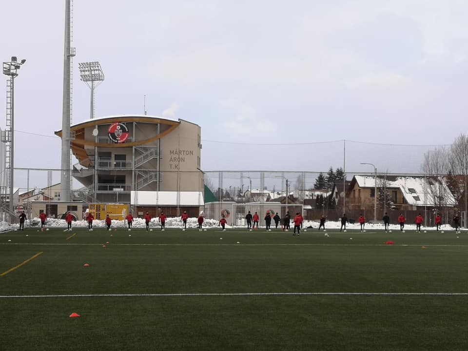 Zárva az Erőss Zsolt felőli bejárat