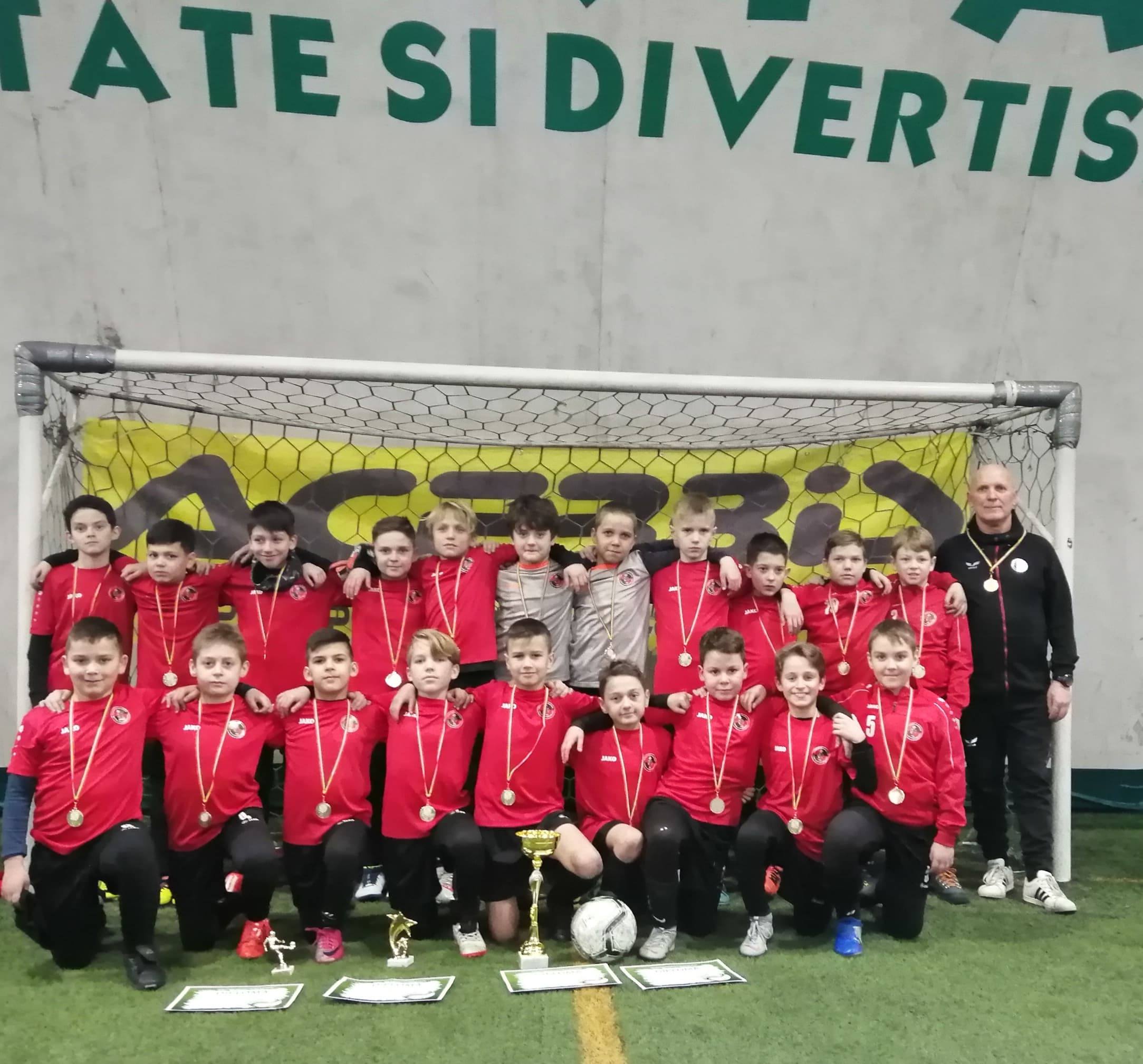 U11: A döntőig meneteltek Bákóban