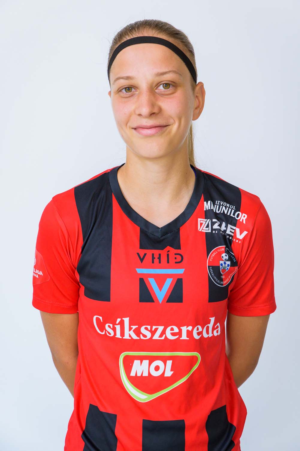 Katona Flóra