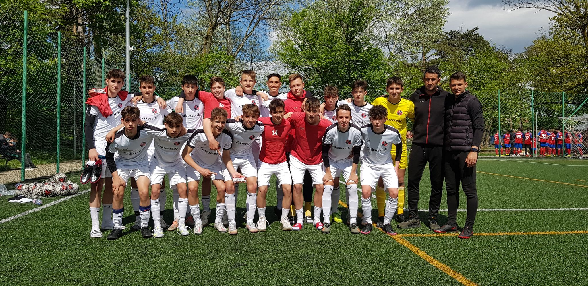 Kilencet rúgtak Szebennek