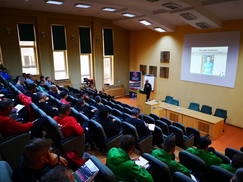 Szakmáztak az edzőink