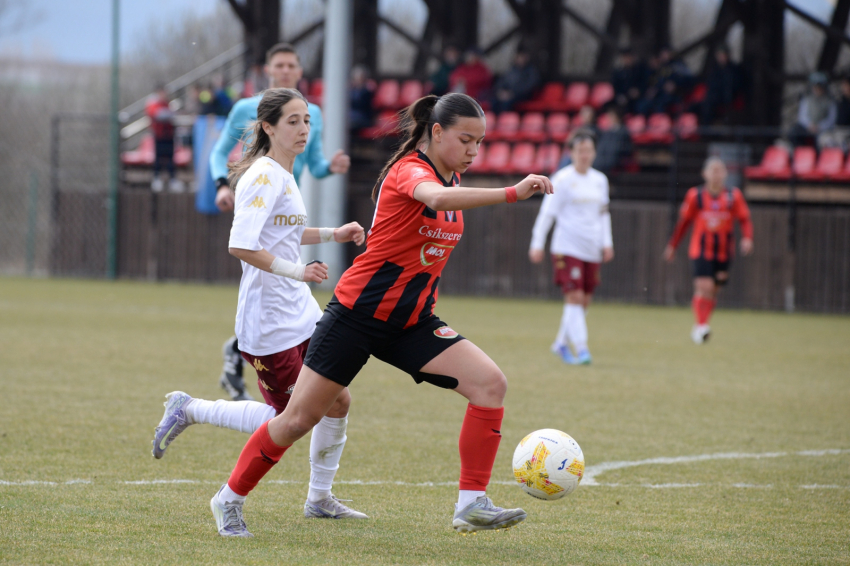 Női Román Kupa | Hatgólos győzelemmel kezdtük a csoportkört