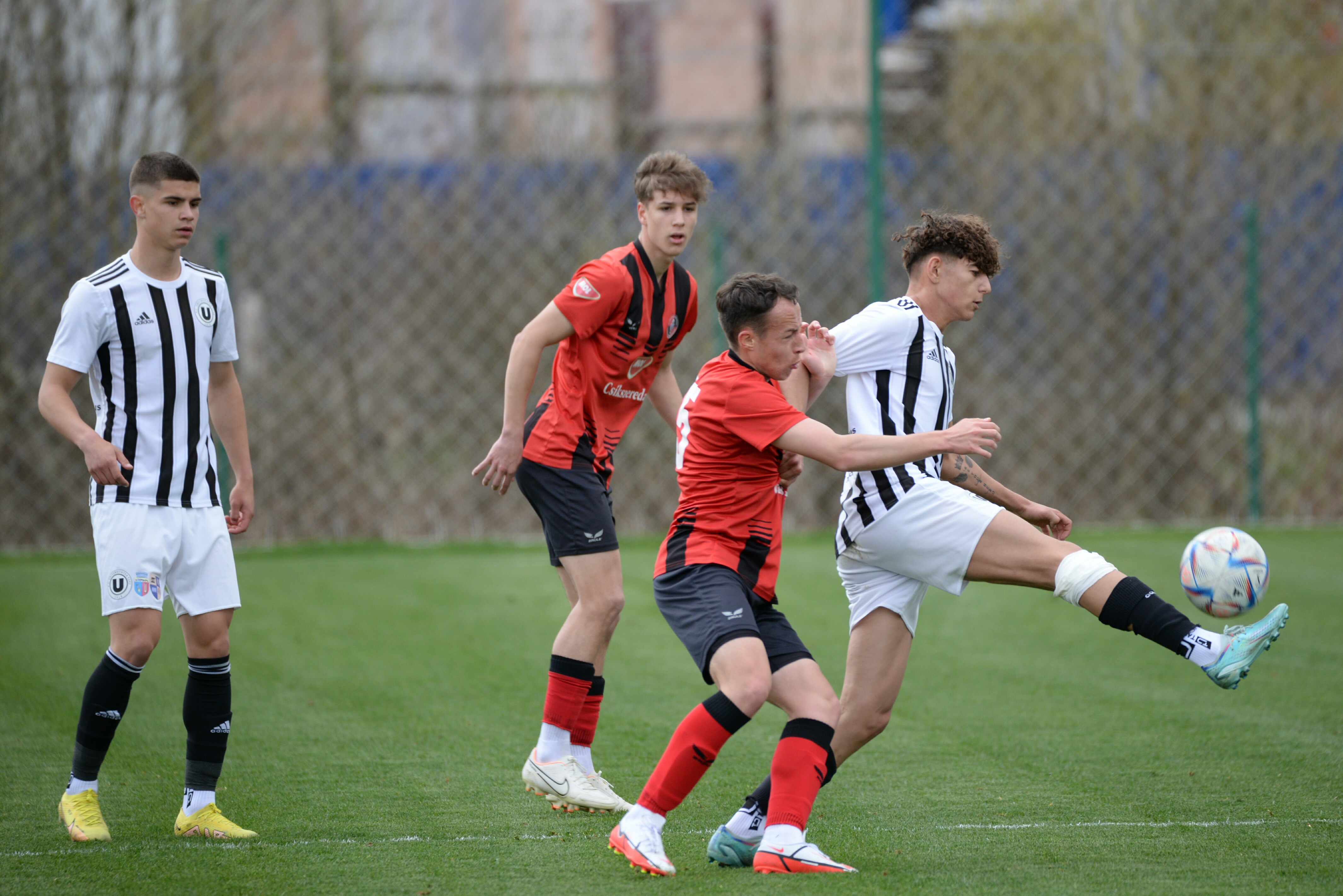 Ifiliga | Hiába volt a félidőnyi emberelőny